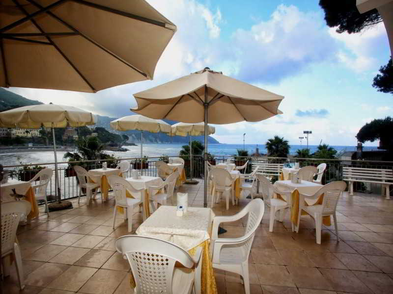 Hotel Elena Реко Екстериор снимка