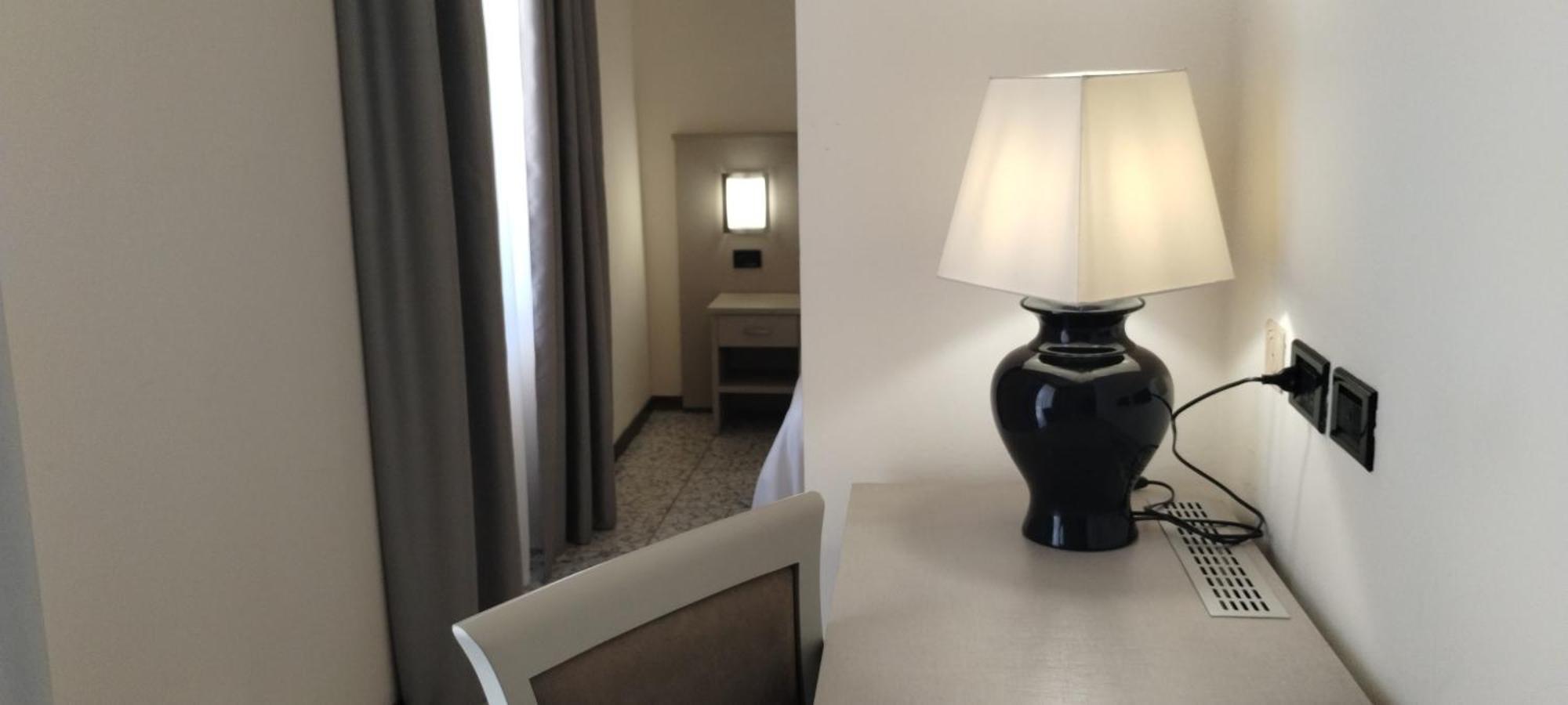 Hotel Elena Реко Екстериор снимка