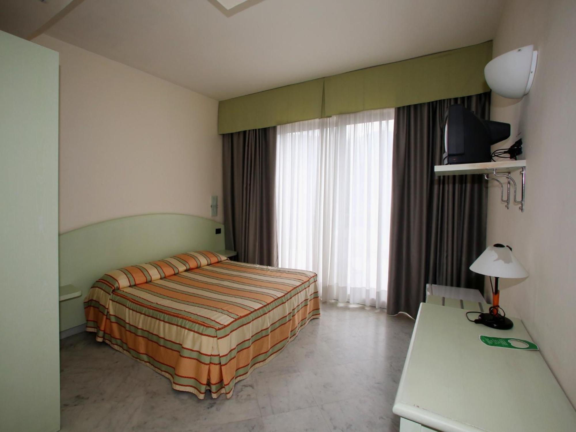 Hotel Elena Реко Стая снимка