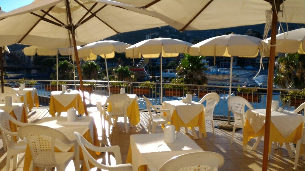 Hotel Elena Реко Екстериор снимка