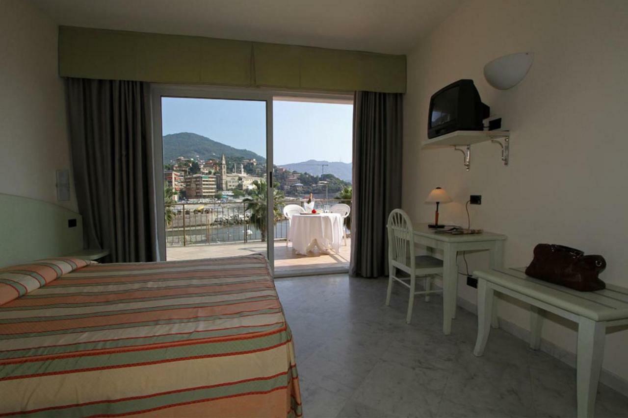 Hotel Elena Реко Стая снимка